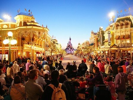 Les parades nocturnes Disneyland Paris